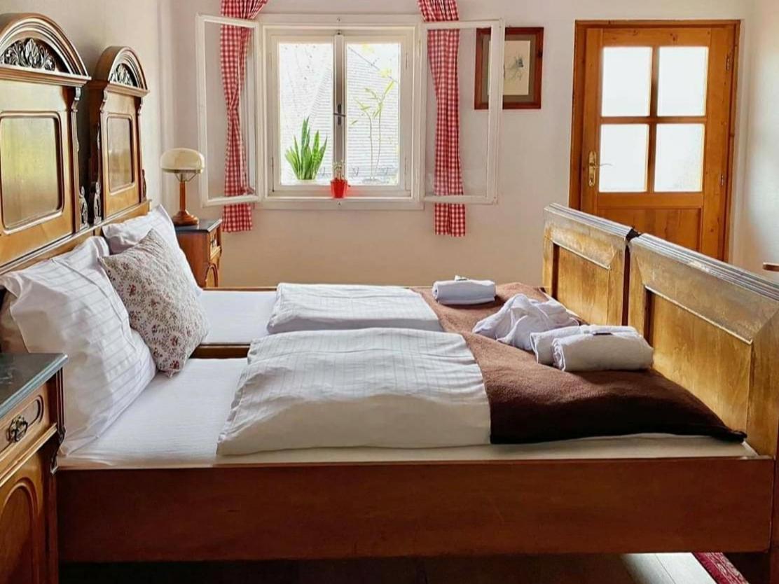 Pension Leopoldine Hallstatt Bagian luar foto