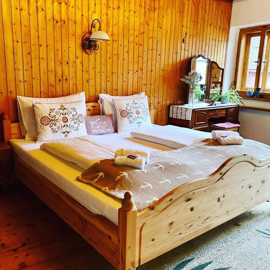 Pension Leopoldine Hallstatt Bagian luar foto