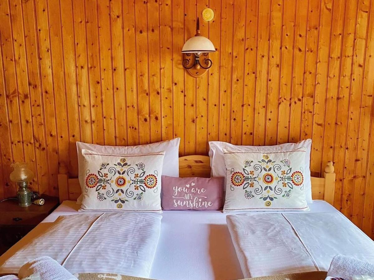 Pension Leopoldine Hallstatt Bagian luar foto